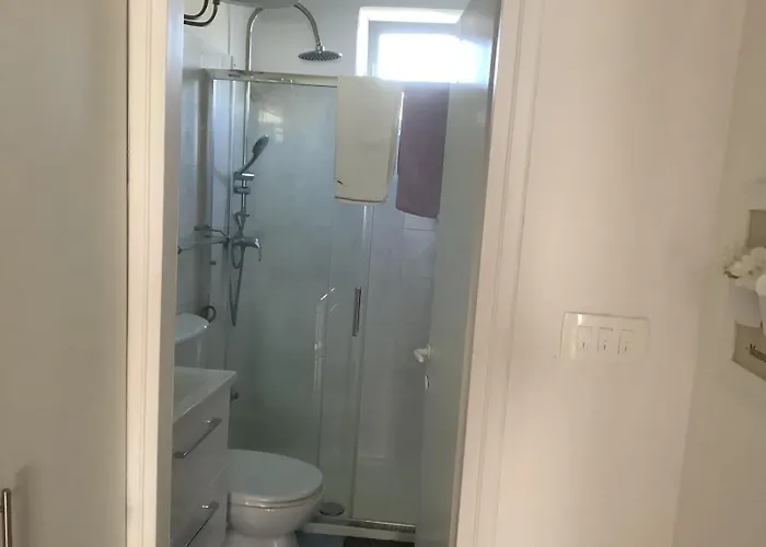 877-2 Διαμέρισμα *