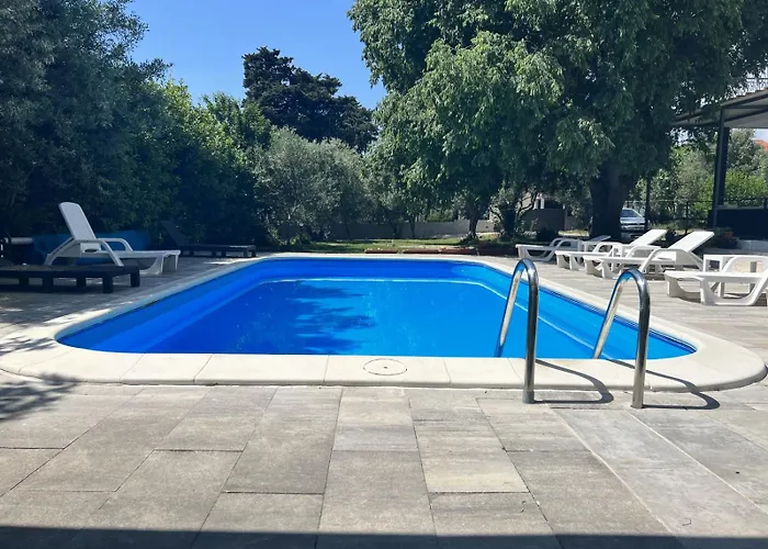 877-2 Appartement Bibinje